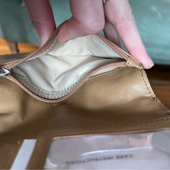 Small Coach Signature Dylan Crossbody Wallet Khaki And Magenta - Picture 7 of 12